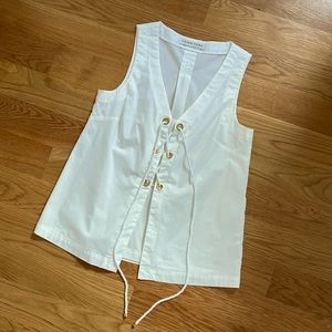 Trina Turk Sleeveless WHITE Top with Lace Up Front and Goldtone Grommets Size XS